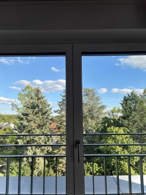 Exklusive 2-Zimmer-Penthousewohnung mit traumhaftem Grünblick & maximaler Privatsphäre