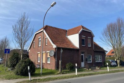 !Handwerker aufgepasst! Zweifamilienhaus mit Potenzial