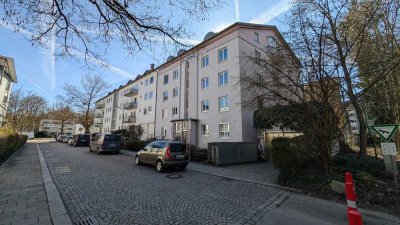 1 Zimmerwohnung * Isar * Flaucher * Balkon * Teilmöbliert