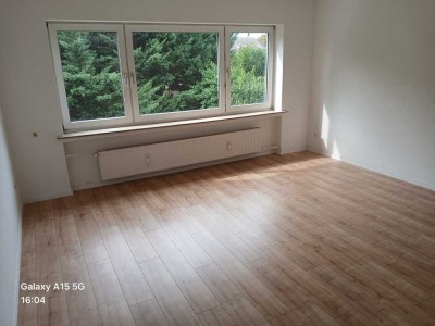 Helle, ruhige 3-Zimmerwhg mit Balkon, Garage in Alt-Meschenich