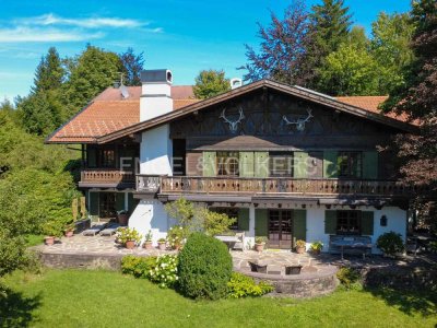Luxuriöse Landhausvilla auf herrlichem Grundstück mit atemberaubendem Blick aufs Alpenpanorama