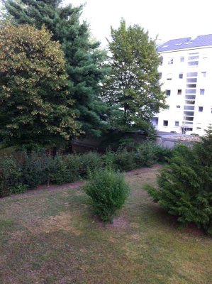 Attraktive 2-Zimmerwohnung in MFH,  EG, großer Balkon nach Süden