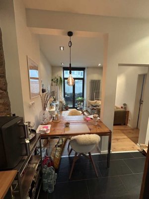 1,5 Zi Luxus-Appartement voll-möbliert HD-Altstadt Nur Einzelperson