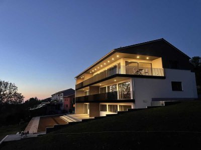 Neue 3-Zimmer-Wohnung mit Blick über das Mindeltal im Allgäu