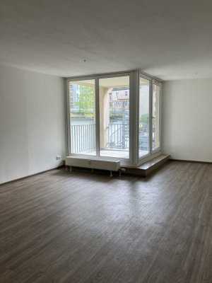 Bezugsfreie 3-Zimmer-Wohnung mit Balkon in Toplage Düsseldorf-Lörick - ME 61_TE70