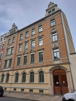 neu sanierte 4-Zimmer Wohnung in Chemnitz