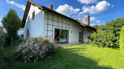 schönes Reihen-Eckbungalow mit Einliegerwohnung Ingolstadt