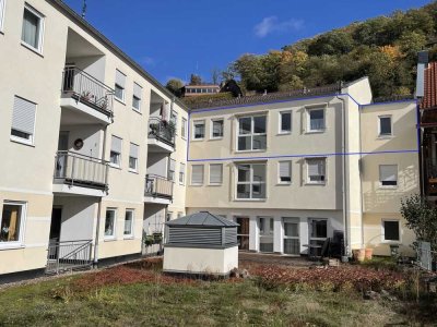 Seniorengerechte 2-Zimmer-Wohnung mit Aufzug in zentraler Lage!