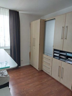 Ansprechende 3-Zimmer-Wohnung mit Einbauküche in Erkrath