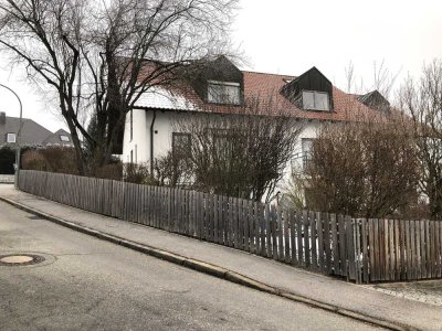 Schönes Haus in ruhiger sonniger Lage