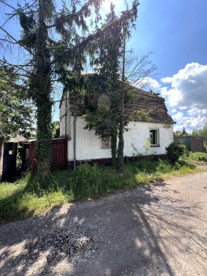 Neujahrsaktion ! Einfamilienhaus am Ortsrand von Dieskau inkl. ca. 600 m² Grundstück