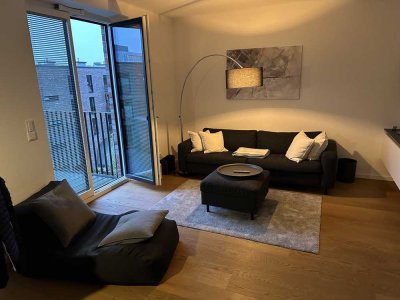 Helle Endetage, hochwertige Ausstattung, Balkon, Keller, viele Extras, Pergolenviertel HH-Winterhude