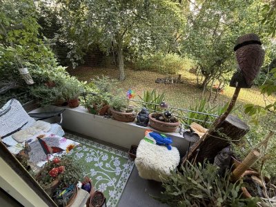 kleine vermietete 2 Zimmer WHG mit Balkon zu verkaufen