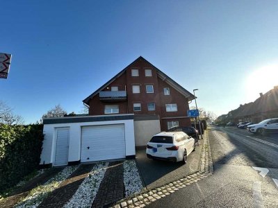 Ideale Kapitalanlage; vermietete Eigentumswohnung mit Dachterrasse und Stellplatz in Bergheim-Thorr