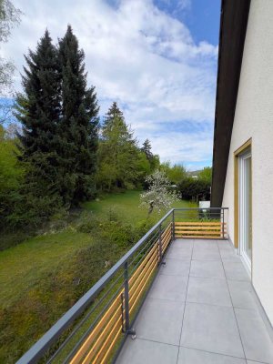 Erstbezug nach Sanierung 3 ZKDB DG_Wohnung mit schönem Ausblick