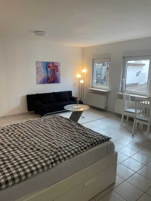 Pauschalmiete | Helle, gemütliche & möblierte Wohnung in zentraler Lage in Koblenz