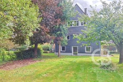 Charmantes Zweifamilienhaus mit vielen Möglichkeiten in Wiehl-Weiershagen