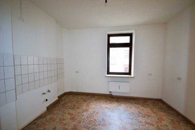 Viel Platz für Familie, oder für eine 2er-WG mit großer Küche und geräumigem Tageslichtbad