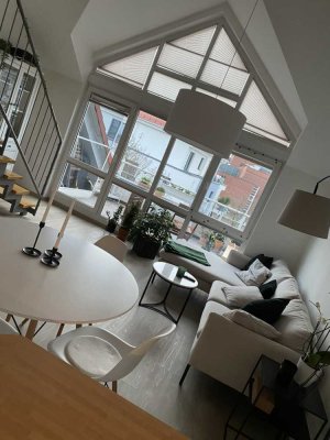 3-Zimmer-Dachgeschoss-Maisonnette-Wohnung in Frankfurt-Nied