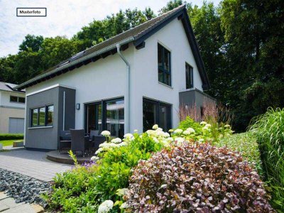Provisionsfrei Einfamilienhaus in 74078 Heilbronn, Schloßstr.