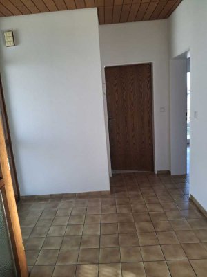 Helle 95 m² Wohnung mit 2 Balkonen in Gau-Odernheim