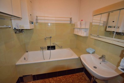 Ruhelage, 3/4 Zimmer, Haus saniert