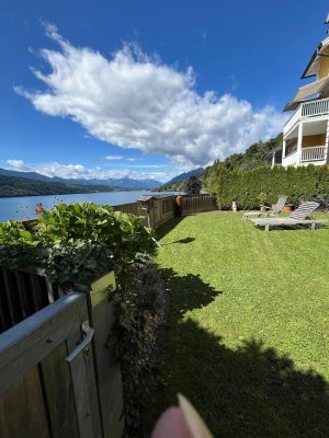 Monatsweise zu vermieten oder den gesamten Sommer oder Herbst: EIN ATEMBERAUBENDER SEE- UNB BERGBLICK ERWARTET SIE IN IHREM NEUEN WOHNTRAUM MIT DIREKTEM SEEZUGANG IN MILLSTATT