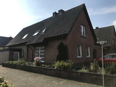 Heute können wir Ihnen ein sehr interessantes Immobilienangebot im Süd-Osten von Gronau unterbreiten