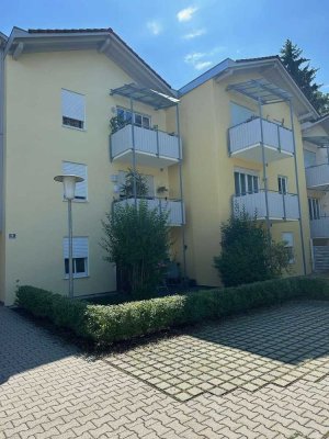 3-Zimmer-Wohnung an der Salzach mit 2 Balkone, EBK und TG