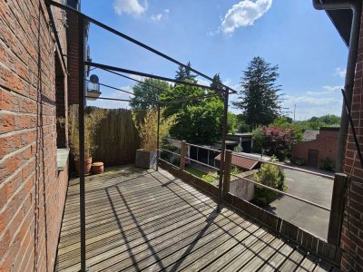 Wohnung mit Altbau-Flair
87m² mit großzügigem Balkon