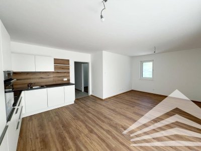 Lichtdurchflutete 3-Zimmer Wohnung mit großem Balkon in Puchenau!