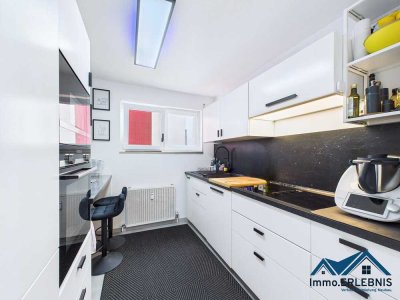 2023 RENOVIERT! Sehr schöne, moderne 3 Zi.-Whg. in Top-Lage, neue Küche, Balkon, Stpl, Keller !