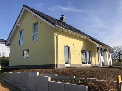 Das perfekte Familienhaus mit überdachter Terrasse in Chemnitz-Grüna!