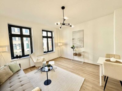 Sofort bezugsfrei: Modernisierte 2-Zimmer-Wohnung mit Terrasse in Wismars Altstadt