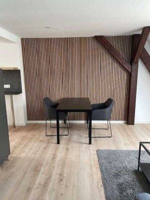 Gemütliches Dachgeschoß-Appartement-Möbliert-Perfekt für Studierende, Singles oder Pendler
