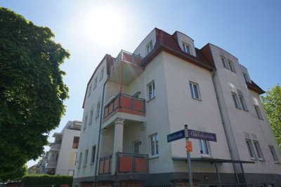 "1 Monat kaltmietfrei" großzügige 2-Raumwohnung mit Balkon und EBK