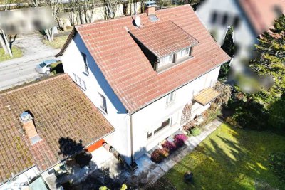 Freistehendes Einfamilienhaus mit Garten und Garage in ruhiger Wohnlage!