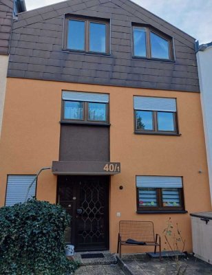 ***leerstehendes*** Reihenmittelhaus in Heilbronn/Biberach