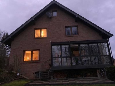 Ruhige u. gepfl. 2Zi.Whg. i.EG mit beheiztem Wintergarten