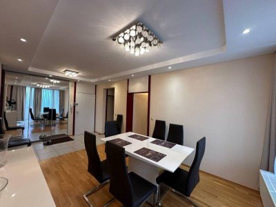 Ohne Einkommensnachweis!! VOLL Möblierte 3 ZI Wohnung mit Loggia, Pool &amp; Sauna und Garage Nähe Pötzleinsdorfer Schlosspark!!!