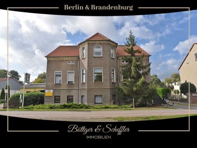 Großes Mehrfamilienhaus für vielfältige Nutzungsmöglichkeiten