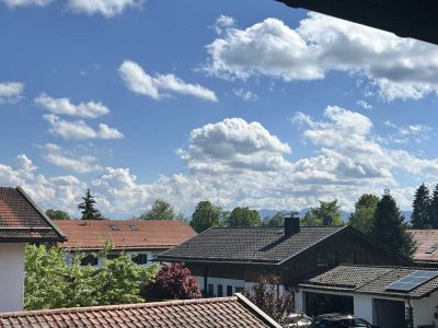 4-Zimmer-Wohnung Erstbezug nach Sanierung: Homeoffice mit Bergblick in Dietramszell