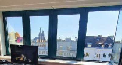 Schönes Appartment Parkettboden+Domblick! + sep. Pantry  zentrale  Innenstadtlage