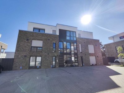 Erstbezug: Geräumige Staffelgeschosswohnung mit Dachterrasse!