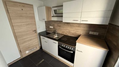 Moderne 2-Zimmer-Wohnung mit EBK und Balkon