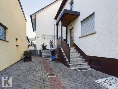 Doppeltes Wohnen, doppeltes Potenzial: Ihr Traumgrundstück mit zwei Häusern