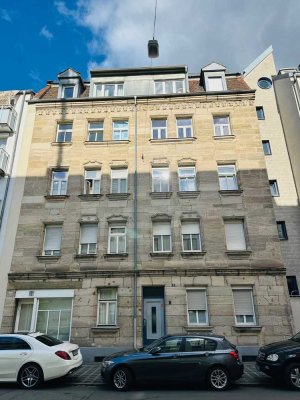 *** Sehr zentrale City-Altbau-Wohnung im 3. OG ***