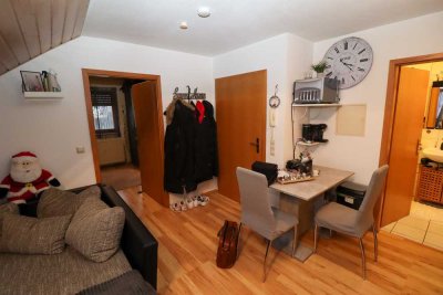 vermietete 2-Zimmerwohnung mit 2 Außenstellplätzen