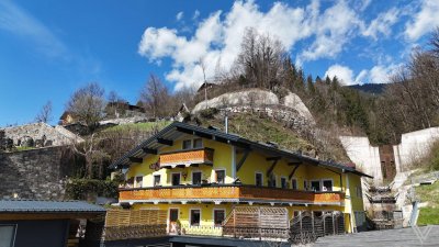 Wohn- und Geschäftshaus im Zentrum von Taxenbach