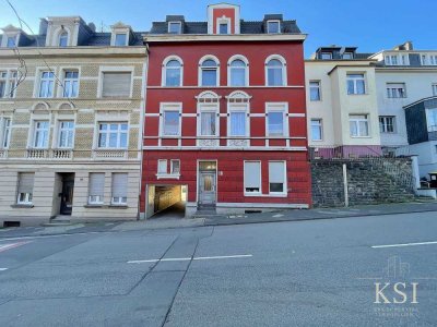 3-Zimmer Wohnung mit Altbaucharme und Balkon in zentraler Lage von Wuppertal !